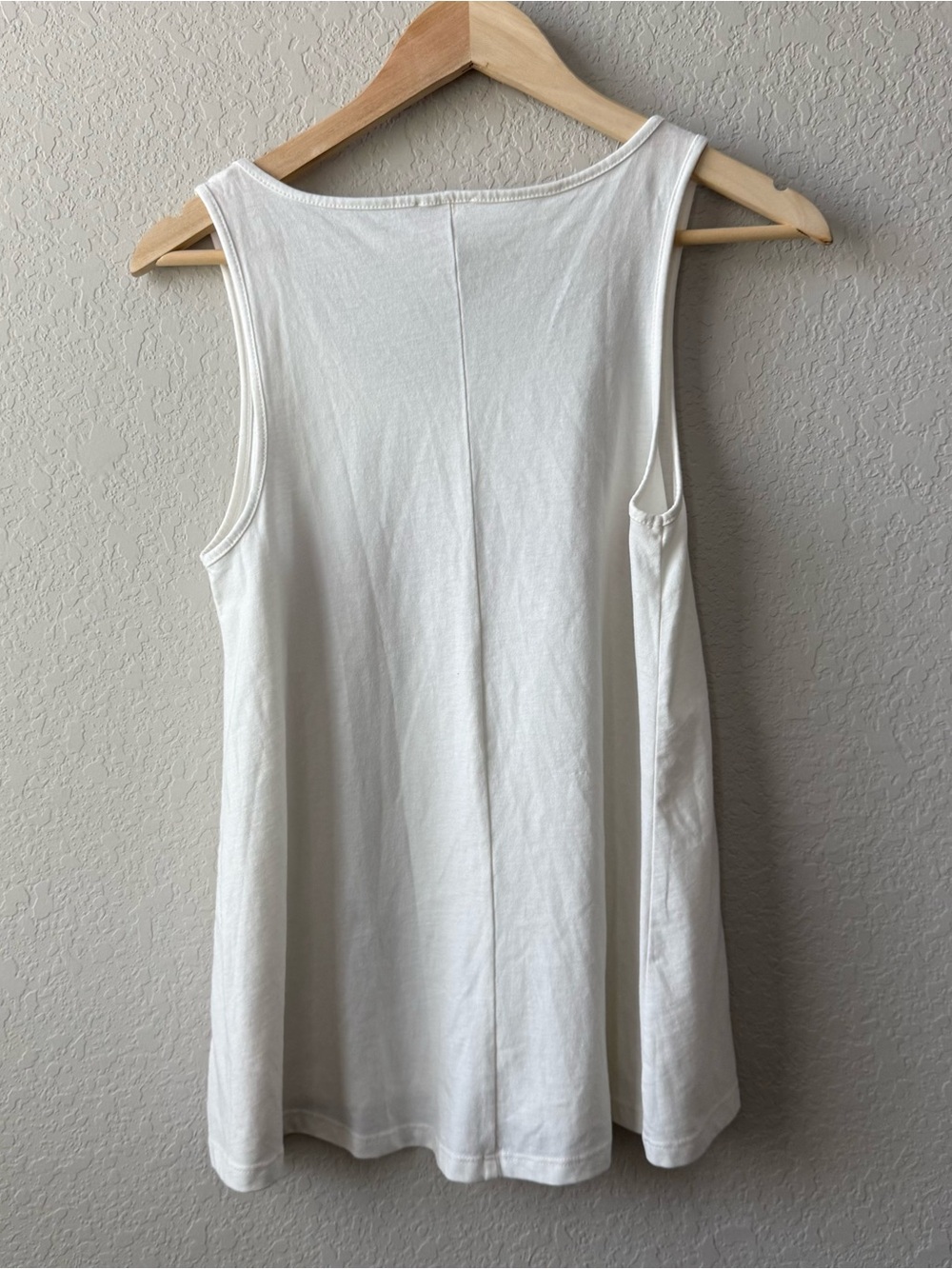 C White Tank Top with Red "It's GAMEDAY y'all!" Print - Picture 2 of 4